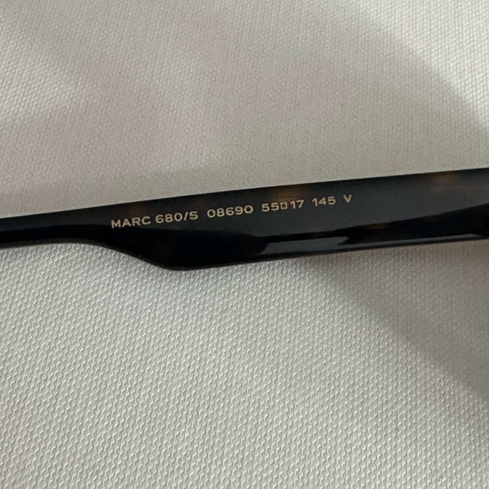 Marc Jacobs Brown Tortoise Sunglasses - Picture 5 of 6